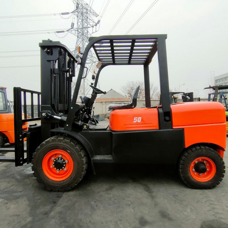 Forklift Diesel Kecil 5 Ton
