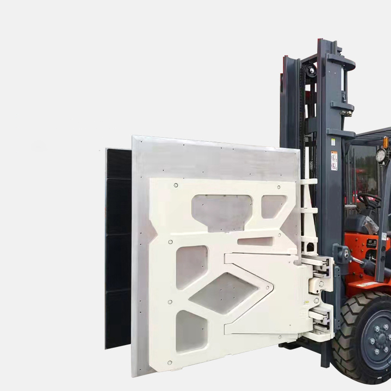 Penjepit Peralatan Rumah Tangga