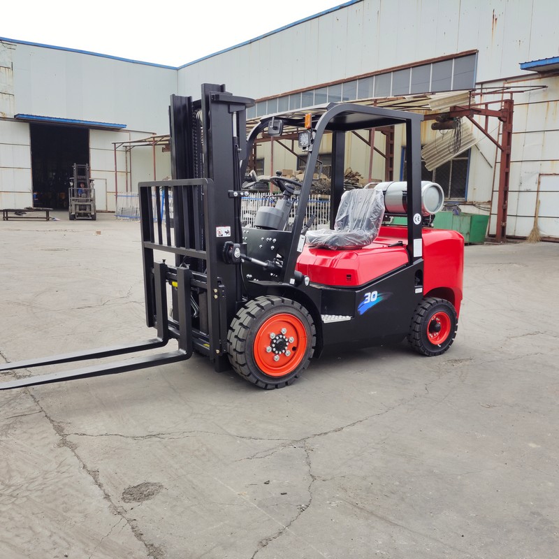 Truk Forklift LPG