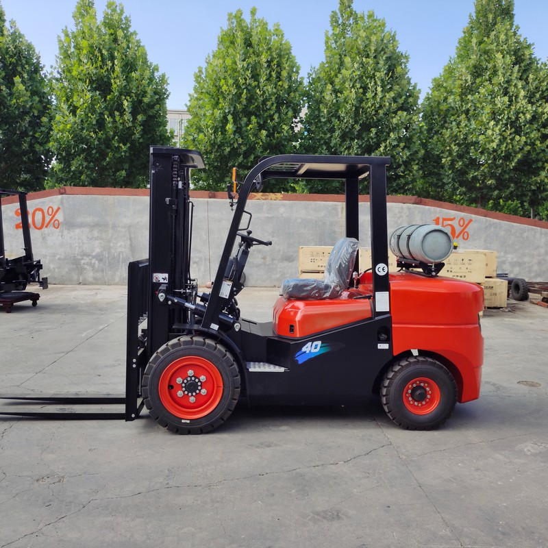 Truk Forklift LPG