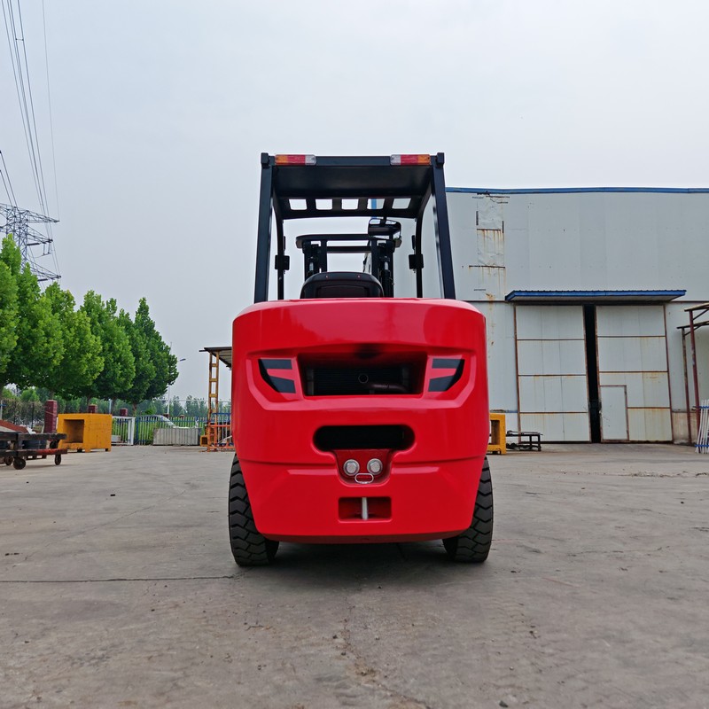 Kamis Forklift