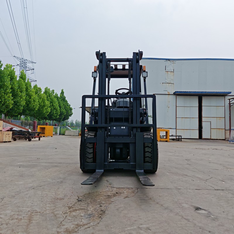 Kamis Forklift