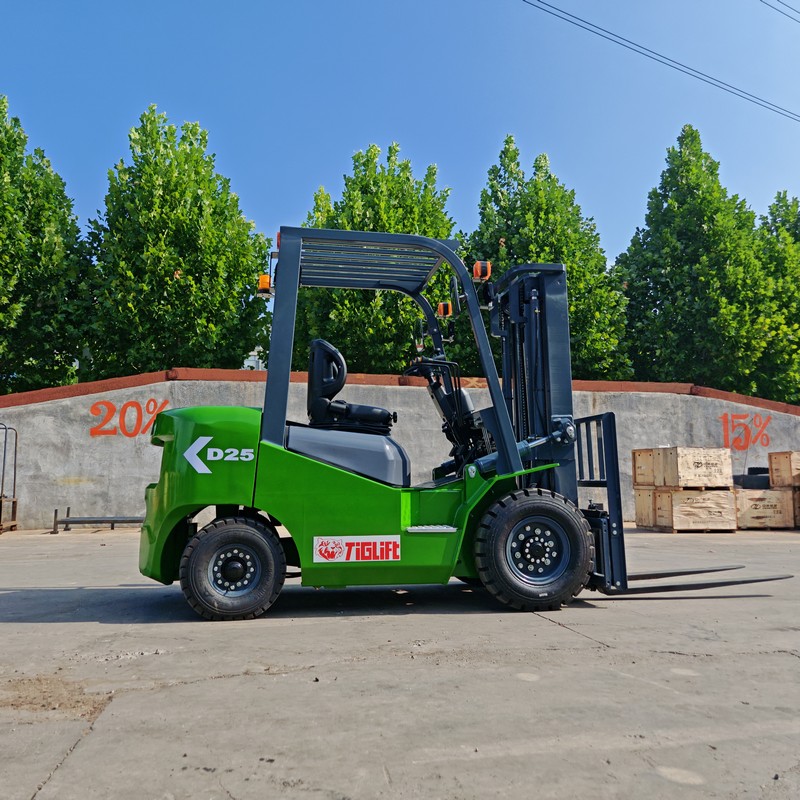Forklift Diesel 2,5 Ton