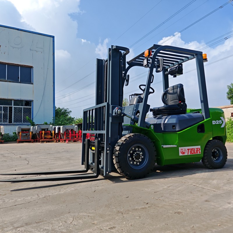 Forklift Diesel 2,5 Ton