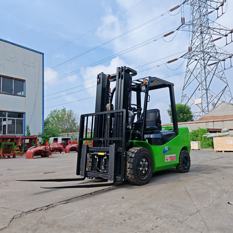 Forklift EV