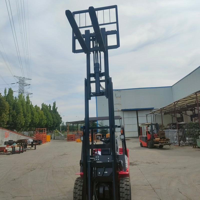 Forklift Tiang Rendah