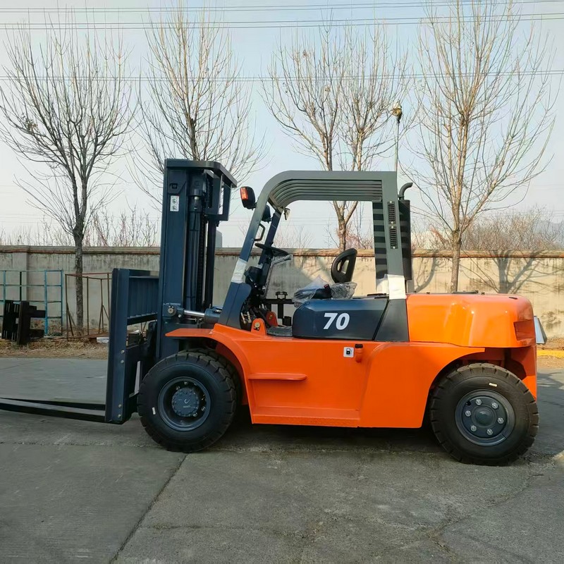 Forklift Diesel Tugas Berat