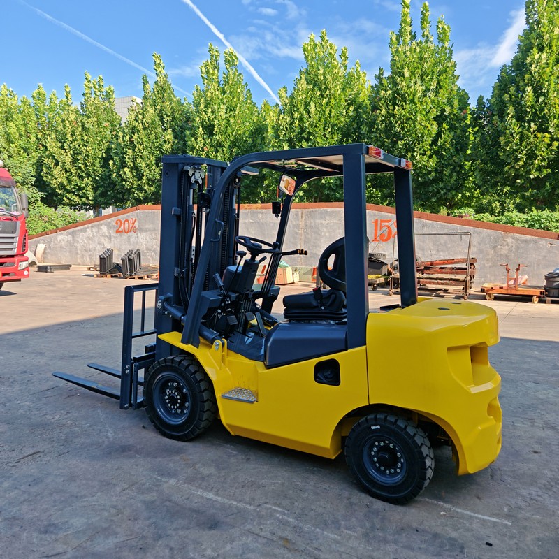 Forklift Diesel 2,5T