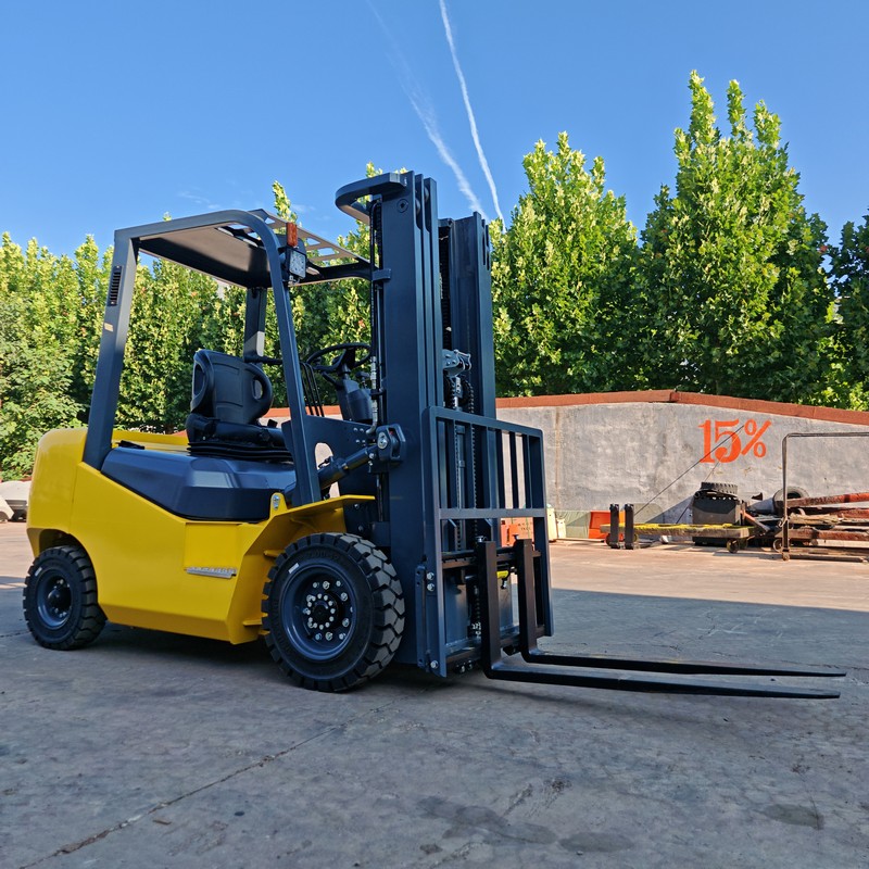 Forklift Diesel 2,5T