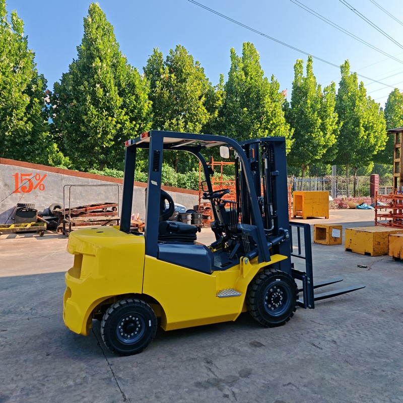 Forklift Diesel 2,5T