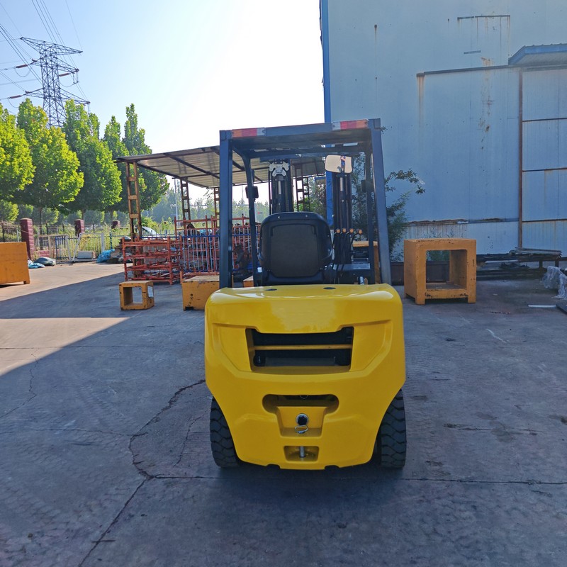 Forklift Diesel 2,5T