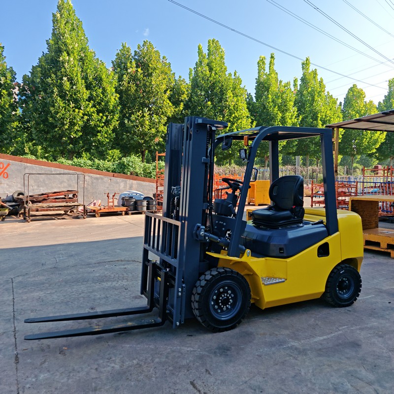 Forklift Diesel 2,5T