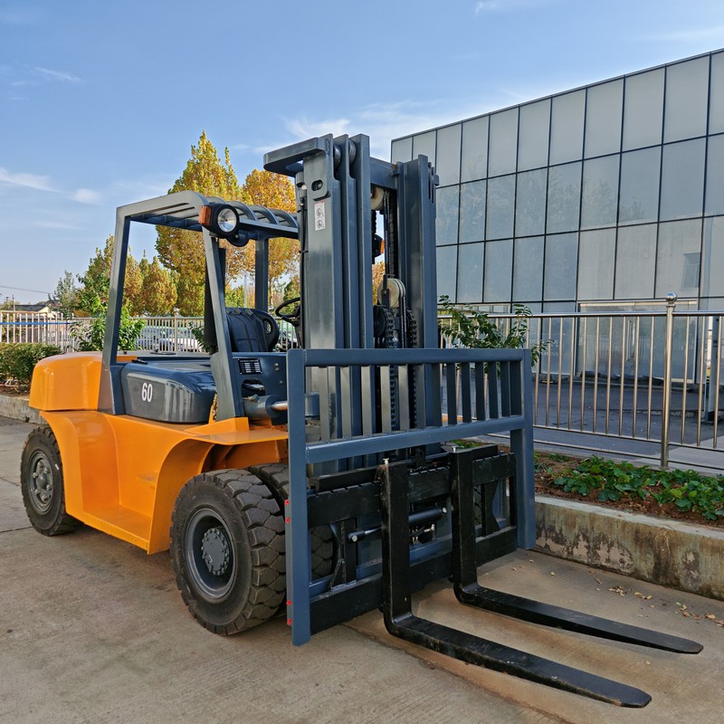 Forklift 6 Ton
