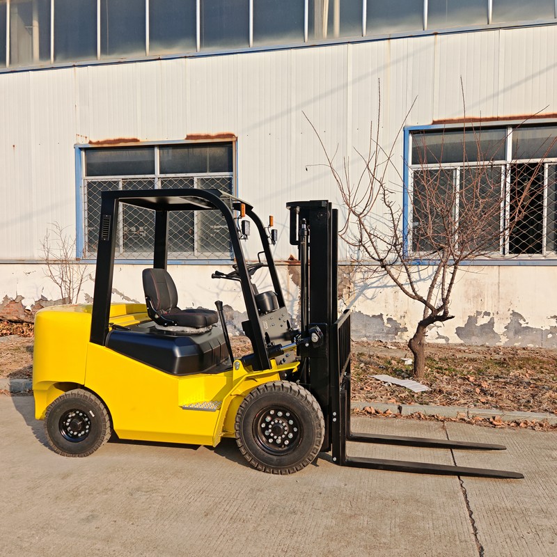 Forklift Diesel 2,5T