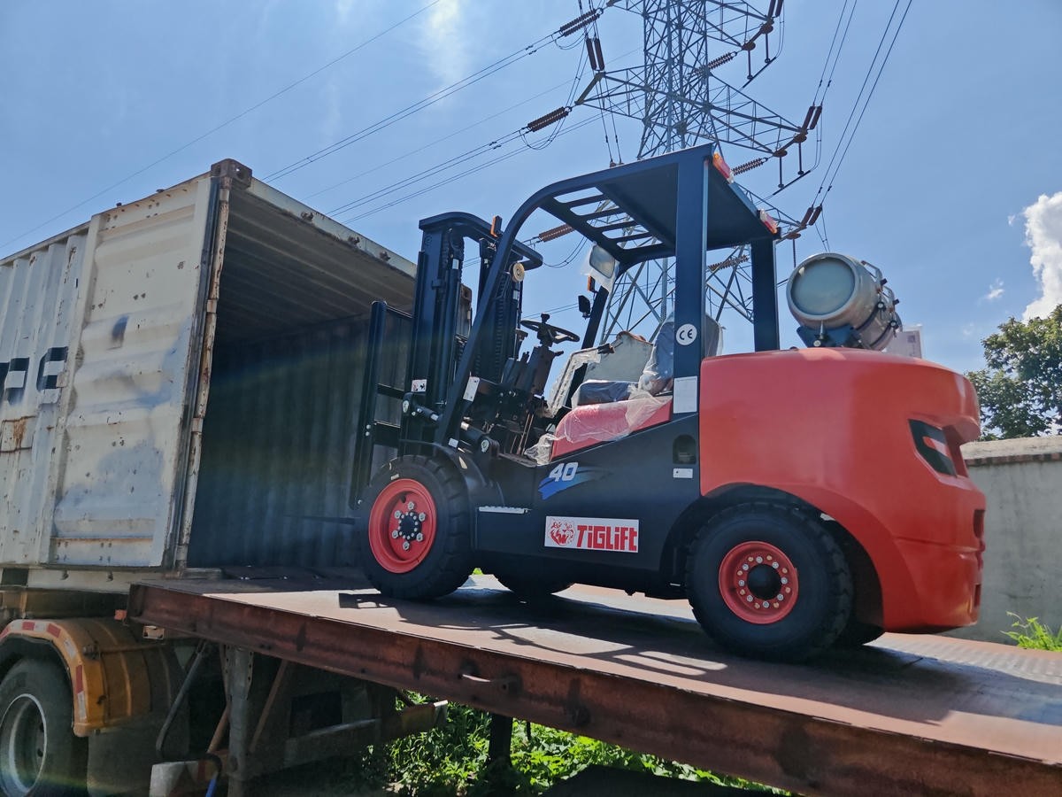Foto Pengiriman Forklift LPG