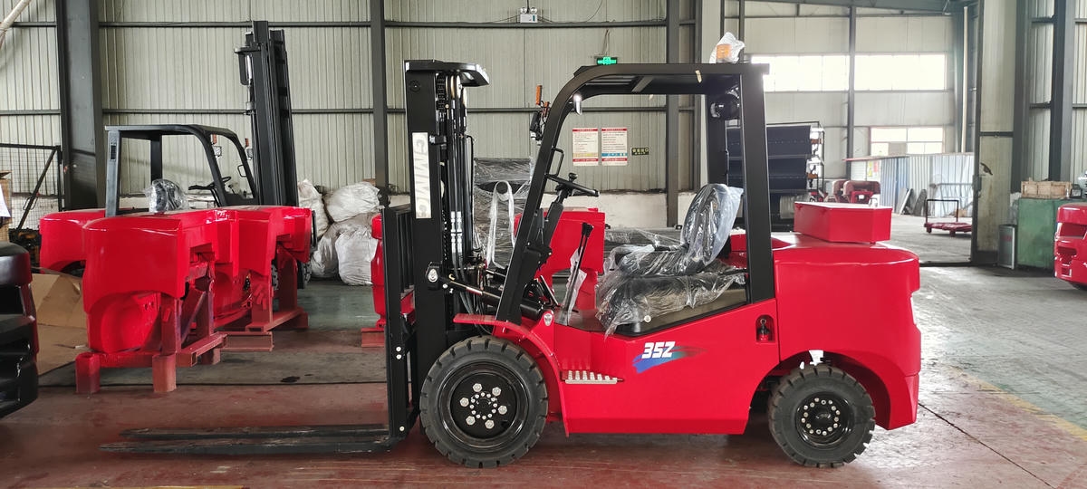 forklift untuk disewa