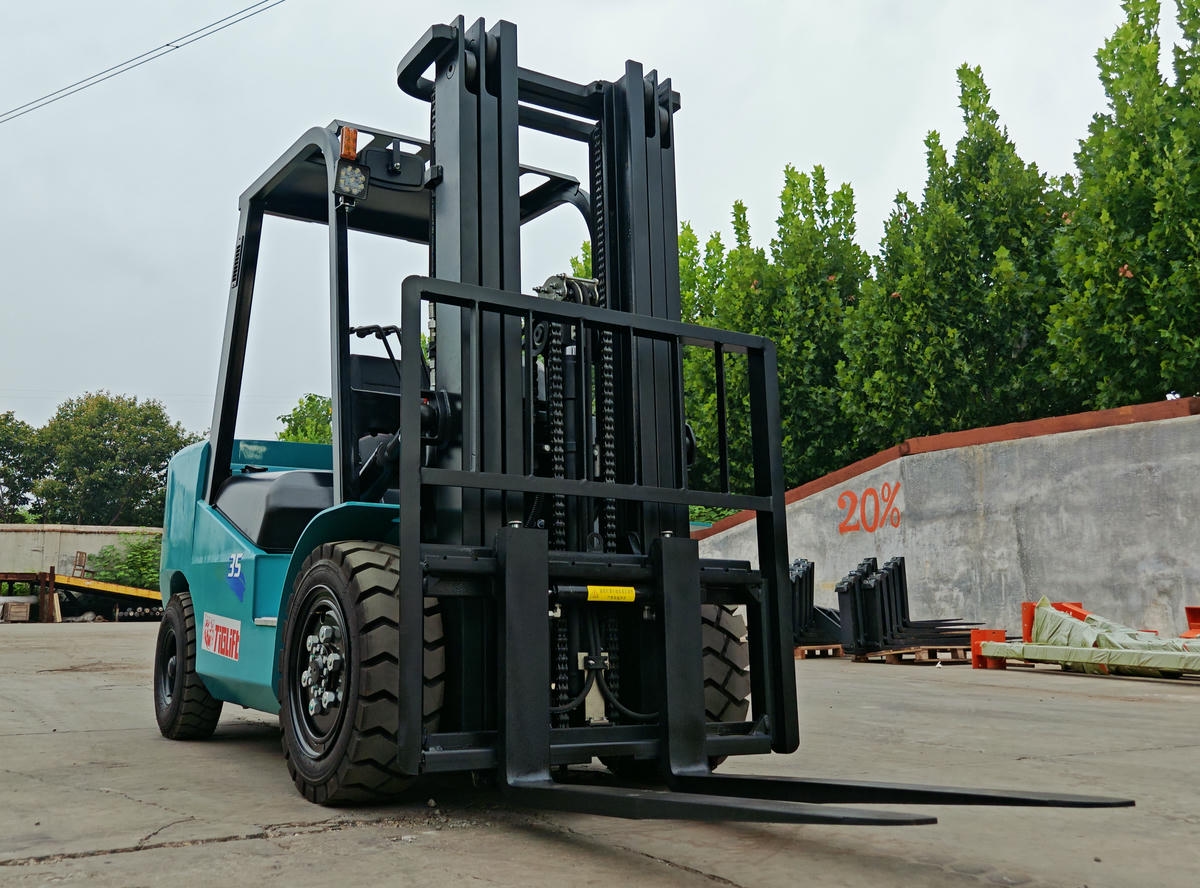 forklift IC