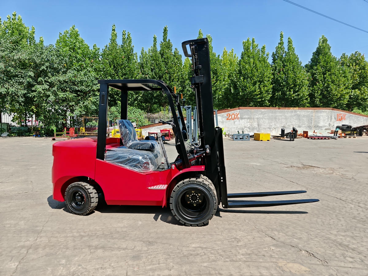 Forklift Tiang Tinggi Roda Depan Ganda Forklift Tiang Tinggi Roda Depan Ganda