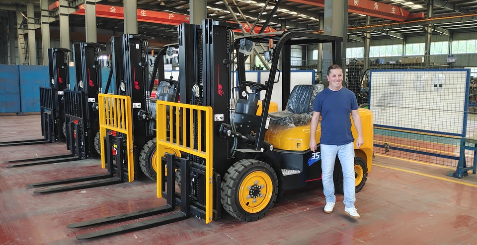 Forklift
